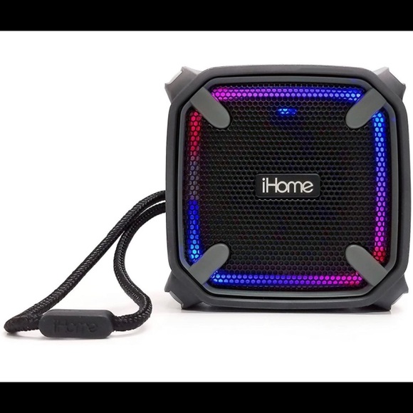iHome weather proof Bluetooth portable speaker - Picture 2 of 5